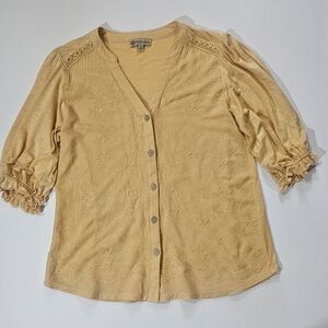 Democracy Blouse Womens XS Gold Button Down‎ Textured Floral Embroidered Ruffle